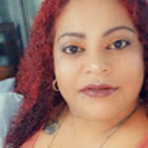 Meet your Posher, Esther